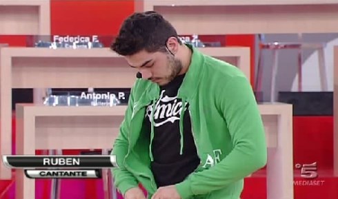 AMICI 12: RUBEN ACCEDE AL SERALE