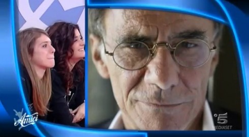 AMICI 12: LA PRIMA LEZIONE DI ROBERTO VECCHIONI