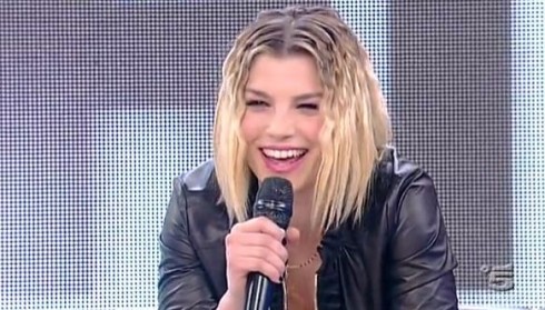 DM LIVE24: 18 APRILE 2013. VEDI EMMA E POI ‘MUORI’, LA FIGLIA DI GRILLO DALLA CLERICI, I BURROSI DI CANALE 5 CONTINUANO?