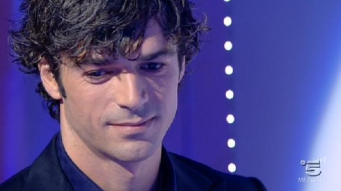 AMICI 12: LUCA ARGENTERO GIUDICE DEL SERALE