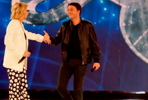 AMICI 12, RENZI AL SERALE: UN’OCCASIONE SPRECATA NEL CAOS DELLA RETORICA