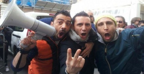 PREMIO TV 2013: LE IENE FANNO UN ‘AGGUATO’ A FABRIZIO FRIZZI