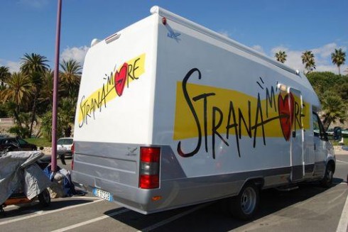 FERMI TUTTI! CONGELATO IL NUOVO STRANAMORE DI CANALE 5