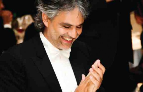 ANDREA BOCELLI – L’AVVENTURA DI UNA VOCE: STASERA ALLE 21.00 SU RAI2