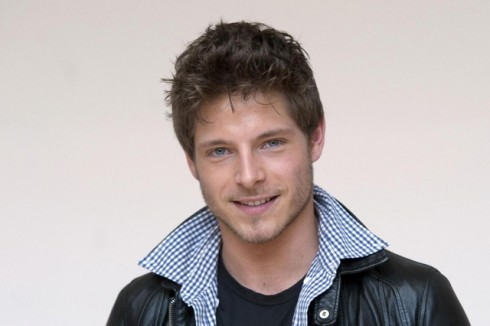 ALTRIMENTI CI ARRABBIAMO: MILLY (NON) SFIDA AMICI E ARRUOLA VISSANI E AMADEUS