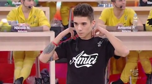 AMICI 12: MORENO, EMANUELE, YLENIA, LORELLA E MARTA AL SERALE