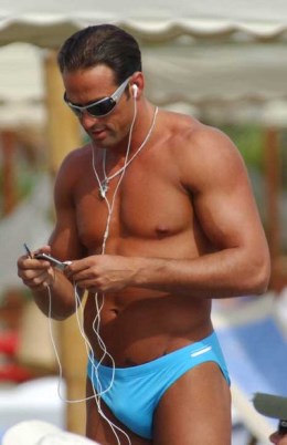 STASERA MI TUFFO: STEFANO BETTARINI NEL CAST?