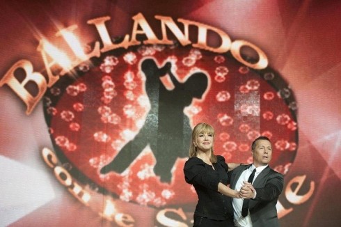 RAI 1, STAGIONE CHE VAI PROBLEMA AL SABATO CHE TROVI. CHI SCHIERARE A SETTEMBRE?