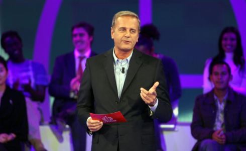 GLOB: VITO CRIMI E ROBERTA LOMBARDI OSPITI A ‘CINQUE STELLE’