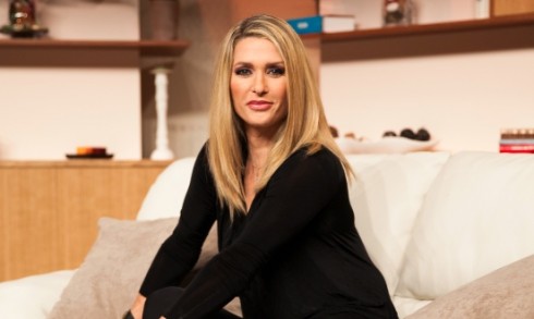 DM LIVE24: 6 APRILE 2013. JULIA SU RAI PREMIUM, JILL COOPER TORNA SU HSE24, DIRE FARE BACIARE SU REAL TIME