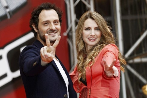 THE VOICE: ECCO COME SI SVOLGERANNO I LIVE SHOW. TELEVOTO E DOWNLOAD DEGLI INEDITI DETERMINERANNO I FINALISTI