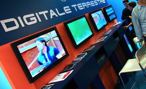 AUDITEL CANALI ALL DIGITAL MARZO 2013: BENE IRIS E RAINEWS, LA5 SUPERA RAI4