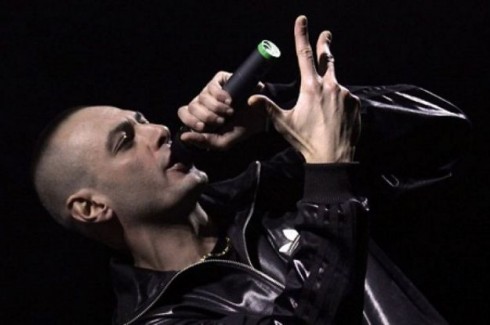 CONCERTO 1 MAGGIO 2013: FABRI FIBRA ESPULSO