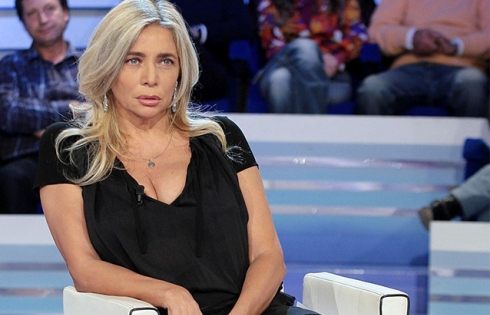 LA VITA IN DIRETTA: IL SINDACO DI PERUGIA PAVENTA AZIONI LEGALI E DENUNCIA UN “EFFETTO MEREDITH”