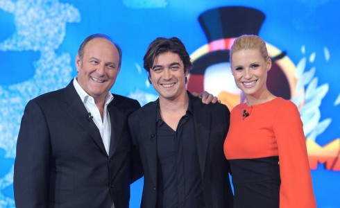 IL TELECOMANDO, LA GUIDA TV DI DM: 5 APRILE 2013. TORNA RED OR BLACK? PARTE PAPERISSIMA