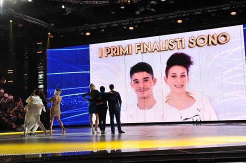 ASCOLTI TV DI DOMENICA 26 MAGGIO 2013: LA SEMIFINALE DI AMICI OTTIENE 5,3 MLN E IL 23.85%. STACCATO PROIETTI IN REPLICA (12.87%). LA FINALE DI COPPA ITALIA SFIORA IL 40%