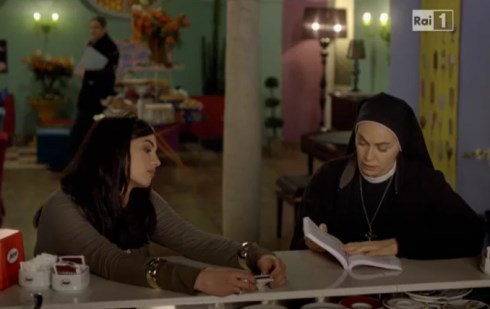 ASCOLTI TV DI GIOVEDI 16 MAGGIO 2013: 5 MLN E IL 19% PER LA SUORA DI RAI1. THE VOICE AL 12.92%. COLORADO (9.6%) SUPERA IL FILM DI CANALE5