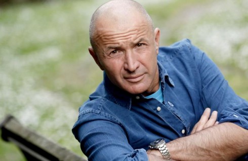 I DIECI COMANDAMENTI: SU RAI3 LE INCHIESTE LAICHE DI DOMENICO IANNACONE. SI INIZIA PARLANDO DI ASSISTENTI SESSUALI PER DISABILI