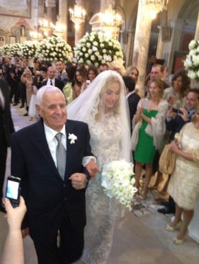 MATRIMONIO DI VALERIA MARINI: VOLA LA BESTEMMIA IN DIRETTA