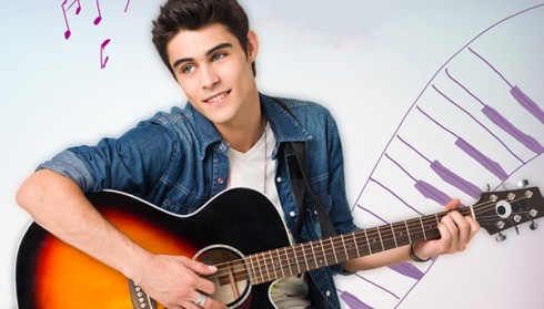 VIOLETTA: LA TEEN NOVELA SBARCA NEI CINEMA E A TEATRO MA SENZA PABLO ESPINOSA