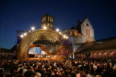 DMLIVE24: 16 GIUGNO 2013. I COMUNICATI DI PAPERISSIMA… ROBA DA PAPERISSIMA! – RAI 1 REPLICA ‘CON IL CUORE’ DOPO UNA SETTIMANA (MAH!) – CASA VIANELLO TORNA SU MEDIASET EXTRA