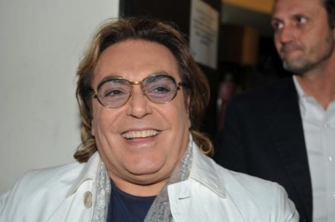 DMLIVE24: 24 GIUGNO 2013. BALDINI FUORI DA RADIO DEEJAY, SVALIGIATA ANCHE LA CASA ISCHITANA DI MASTELLONI, LA SCARRONE AL MUSIC SUMMER FESTIVAL