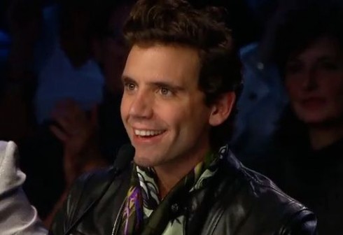 DMLIVE24: 4 GIUGNO 2013. VALERIO SCANU IMITA BELEN (VIDEO), MIKA CATTIVISSIMO, CIAO DARWIN SU MEDIASET EXTRA