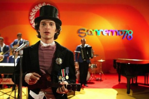 MA IL CIELO E’ SEMPRE PIU’ BLU: RAI 1 REPLICA LA FICTION SU RINO GAETANO