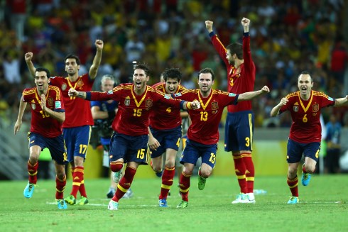 ASCOLTI TV DI GIOVEDI 27 GIUGNO 2013: 12,4 MILIONI (47.5%) INCOLLATI SU RAI1 FINO AI RIGORI DI SPAGNA-ITALIA. LE BRICIOLE ALLE ALTRE RETI