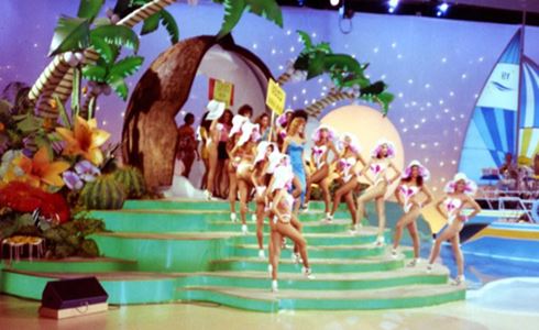 IL PRESIDENTE LAURA BOLDRINI E…L’ESTATE AL SAPORE DI COCCO