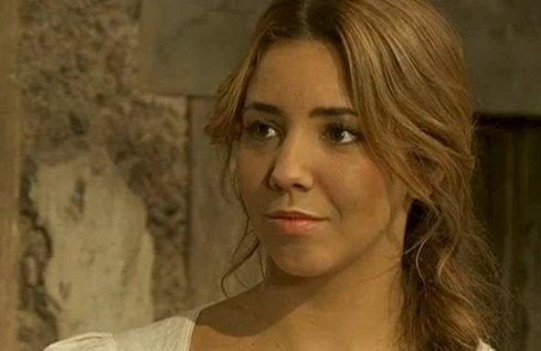 IL SEGRETO: EMILIA, UNA SPALLA SOLIDA A CUI APPOGGIARSI