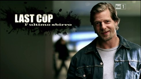 ASCOLTI TV DI MERCOLEDI 10 LUGLIO 2013: VINCE L’ULTIMO SBIRRO DI RAI1 (14.3%). MALE SIGNORINI ALL’11.63%. SCENDE ANCHE PORRO CON VIRUS (5.25%)