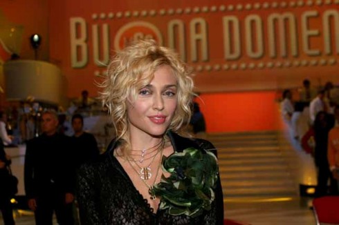 DMLIVE24: 5 LUGLIO 2013. TORNA BUONA DOMENICA! – CHIUDE SUPER3 – MTV E I DIRITTI DI TRL