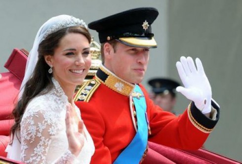 E’ NATO IL ROYAL BABY: SI CHIAMA GEORGE ALEXANDER LOUIS