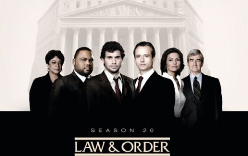 LAW & ORDER: DOPO VENTI STAGIONI, L’ADDIO QUESTA SERA SU RAI 3