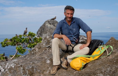 IL TELECOMANDO, LA GUIDA TV DI DM: 5 LUGLIO 2013. UNA NOTTE PER CARUSO, L’ULTIMA DE LA GUERRA DEI MONDI