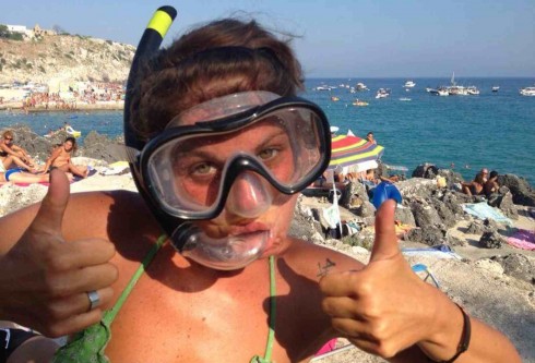 DMLIVE24: 24 AGOSTO 2013. AMORE PURO DI ALESSANDRA AMOROSO IN ANTEPRIMA AUDIO – MALUMORI A RAISPORT PER LA MOVIOLA?