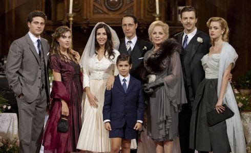 BACIAMO LE MANI: DA SETTEMBRE SU CANALE 5 VIRNA LISI TORNA A FARE COPPIA CON SABRINA FERILLI