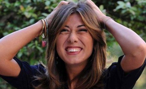 VIRGINIA RAFFAELE VERSO STRISCIA LA NOTIZIA? NOI LE CONSIGLIAMO DI LASCIAR PERDERE