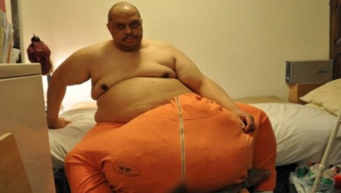 LO SCROTO PIU’ GRANDE DEL MONDO APPRODA SU TLC