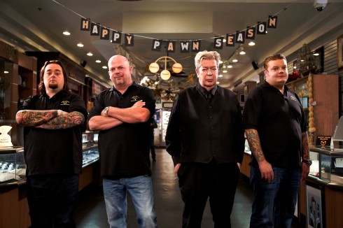 DMLIVE24: 19 SETTEMBRE 2013. SURINA SENZA VAPORIDIS, L’ARIA CHE TIRA E IL SOTTOPANCIA SBAGLIATO, AFFARI DI FAMIGLIA TORNA SU HISTORY