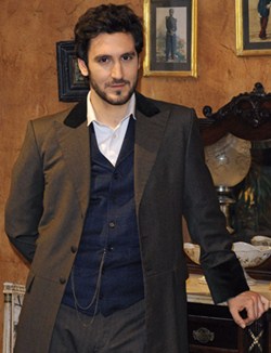 POMERIGGIO 5: MARIA CARMELA ANNUNCIA ALEX GADEA (TRISTAN DE IL SEGRETO).