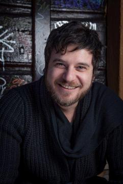 I CESARONI 6: ARRIVA ANNIBALE, FRATELLASTRO DI GIULIO