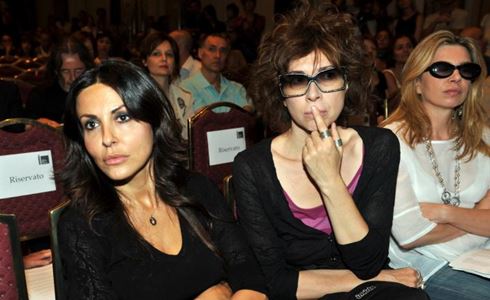 BACIAMO LE MANI: ANTICIPAZIONI DI VENERDI 13 SETTEMBRE