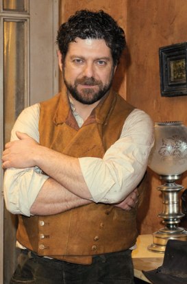 IL SEGRETO: MAURICIO, IL BRACCIO ARMATO DI DONNA FRANCISCA