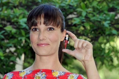 QUELLI CHE IL… GELO: LA CABELLO IGNORA SAVINO