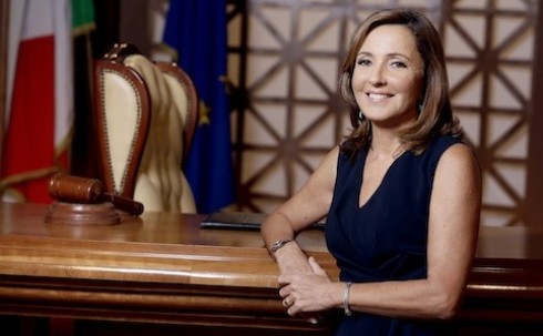 DMLIVE24: 12 DICEMBRE 2013. PALOMBELLI DA’ LA LINEA AL TG1, BEN STILLER A TELETHON (VENERDI), TORNA WALKER