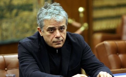 RAI2, TEODOLI TENTA IL RILANCIO: IN ARRIVO VASCO ROSSI, LINUS, MAURIZIO BATTISTA E IN PRIMAVERA THE VOICE 2