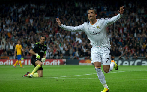 ASCOLTI TV DI MERCOLEDI 23 OTTOBRE 2013: IN 6,4 MLN PER LA SCONFITTA DELLA JUVE (22.11%), THE TOURIST AL 14.01%. IN CALO PECHINO EXPRESS (7.43%)