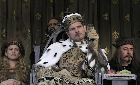 IL TELECOMANDO, LA GUIDA TV DI DM: 15 OTTOBRE 2013. TORNANO LA CORTIGIANA E LE IENE